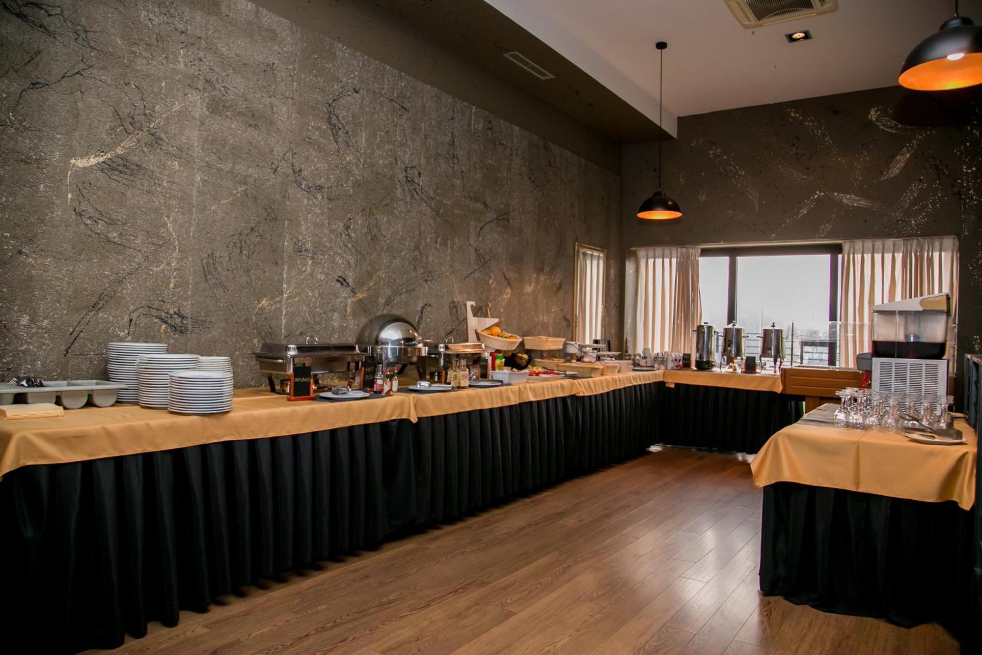 Hotel Emporium Bihać Buitenkant foto